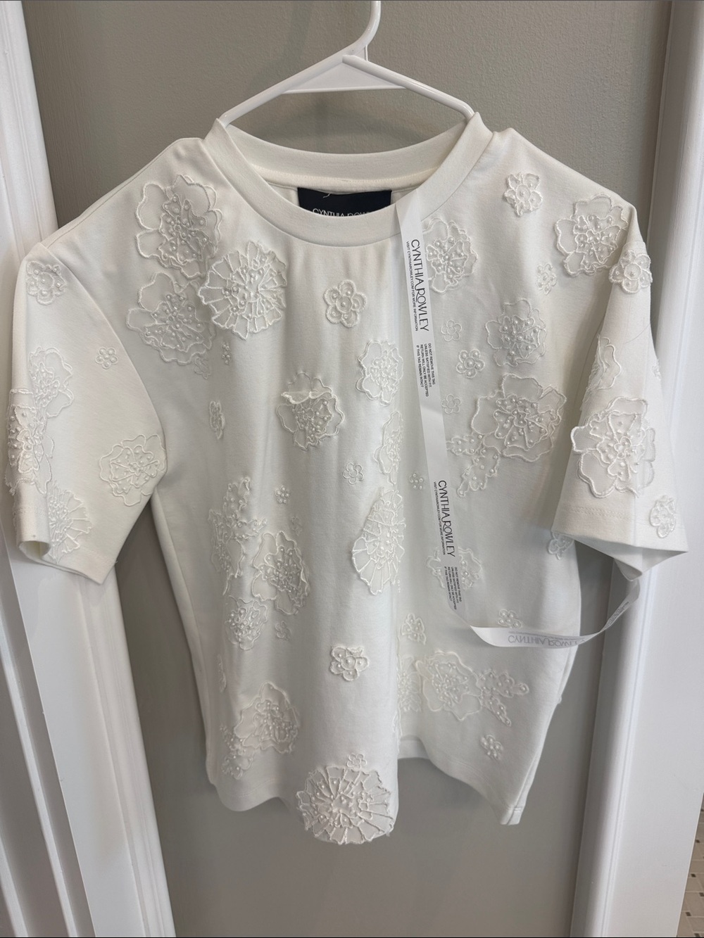 Cynthia Rowley White Short Sleeve Top with 3D Floral Appliqués